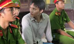 Một phạm nhân bị giết dã man trong trại giam