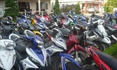 Bắt giữ gần 200 xe đua trái phép trên Quốc lộ 1A