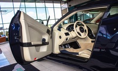 Nội thất sang chảnh của Aston Martin V12 Zagato