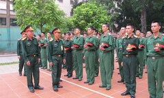 Chi tiết quy định cắt tóc 3 phân đối với nam hạ sĩ quan, chiến sĩ