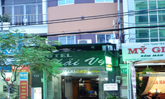 Bị bạn tình đồng tính “lột sạch” đồ sau khi “mây mưa”