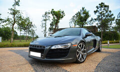 Siêu xe Audi R8 V10 - hàng hiếm tại Việt Nam