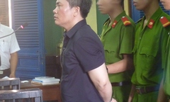 Mặc 3 quần lót chứa 1kg heroin để xuất cảnh