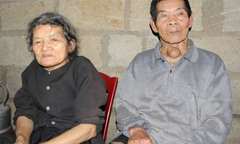 Chuyện tình kỳ lạ của ông già bướu cổ và bà lão gù