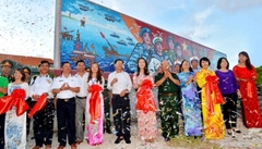 Hoành tráng tranh gốm “Trường Sa – Sức mạnh Việt Nam”