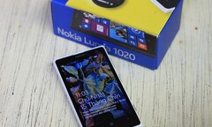 Nhiều đại lý giảm giá Lumia 1020 còn 10 triệu đồng