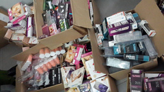 Phát hiện hàng nghìn đồ chơi tình dục bất hợp pháp ở Hà Nội