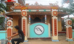 “Bảo bối” của một làng biển và tục thờ hai bộ xương cá  "khủng "