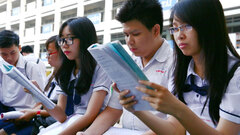 Sĩ tử cả nước nhói lòng với Giàn khoan 981