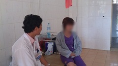 Điên loạn vì cá độ bóng đá,  "kiều nữ " phải nhập viện