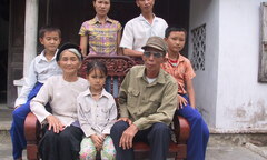 Câu chuyện cảm động về người lính mất khả năng sinh con