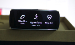 Đập hộp đồng hồ Samsung Gear Fit