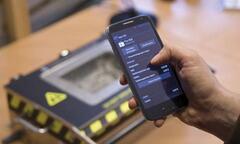 Điện thoại Trung Quốc cài phần mềm gián điệp