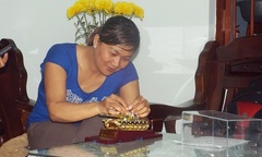 Chuyện tình người lính Trường Sa: Tấm ảnh cưới bạc màu chờ anh về