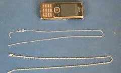 Thua cá độ bóng đá, hành hung bạn nhậu cướp dây chuyền vàng