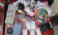 Quảng Bình: Bắt nhóm đối tượng vận chuyển ma túy đá