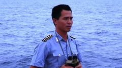 “Chờ Hoàng Sa lặng sóng cha về gặp con”