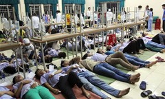 TP HCM: Gần 200 công nhân nhập viện sau bữa tối