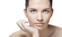 Đàn ông thích phụ nữ trang điểm tới mức nào?