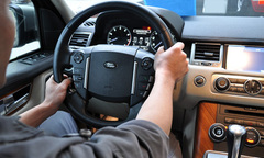 Ôtô cho thuê chứa nhiều dịch bệnh