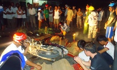 Hai xe máy đối đầu, 6 người thương vong