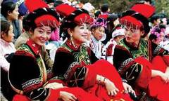 Tục lệ sờ ngực các cô gái trong tháng cô hồn ở Trung Quốc