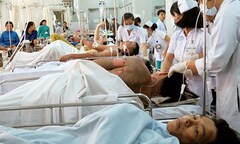  Hóa chất phát nổ, 5 nạn nhân có nguy cơ mù vĩnh viễn