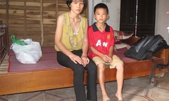 Thương cảm cô giáo có hoàn cảnh khó khăn, mắc bệnh hiểm nghèo