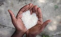 Lấy lý do xây dựng nông thôn mới, xóm trưởng ăn chặn tiền cứu đói