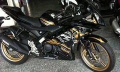 Yamaha R15 2014 tem độc, giá 108 triệu đồng ở Hà Nội