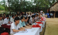 Video: Nhịp cầu Hồng Đức xây nhà từ thiện