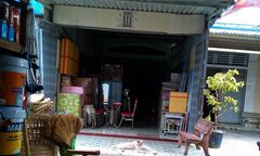 Chuyện lạ ở xứ Chà Là: Bị bạn cướp vợ, ‘cưa’ vợ bạn ‘phục thù’