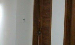 Bí ẩn xác chết trên vũng máu trong khách sạn