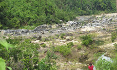 Thủy điện nắn dòng “đánh cắp” nước sông