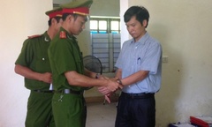 Bắt nguyên tổng giám đốc công ty cao su tham ô 5,2 tỷ