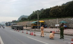 Khởi tố tài xế phá hỏng trạm cân ở Thanh Hóa