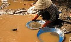 Bắt 6 đối tượng khai thác vàng trái phép