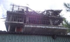 Sập sàn bê tông đang thi công, 2 công nhân thương vong