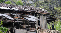 Sau bão, 1 người chết, gần 600 nhà tốc mái tại Hà Giang