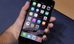 iPhone 6 Plus gây “choáng” khi về Việt Nam