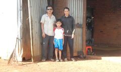 Gia cảnh ngặt nghèo của người cựu chiến binh mù lòa