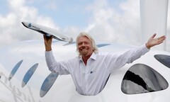 Đại gia đua chi tiền chinh phục vũ trụ