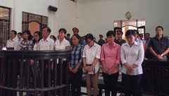 Lập hồ sơ khống, 9 cán bộ ngân hàng lãnh án