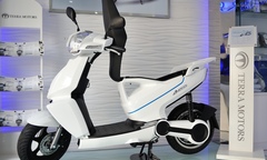 Cận cảnh xe máy điện bản giới hạn 100 chiếc, giá gần 90 triệu