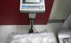 2kg ma túy trong hộp nhang qua cửa sân bay