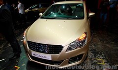 Phát thèm Suzuki Ciaz giá chỉ 242 triệu đồng tại Ấn Độ