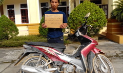 Trên đường tháo chạy, tên cướp đối mặt công an