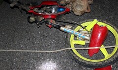 Hai xe máy “đối đầu”, 5 người thương vong