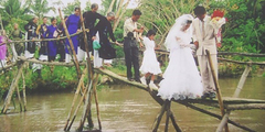 Chết cười với những cuộc hôn nhân chỉ có ở miền Tây