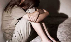  "Yêu râu xanh " cưỡng hiếp bé gái 7 tuổi trong đêm